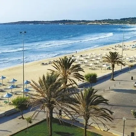 Jardin Del Oro Hotel 3*