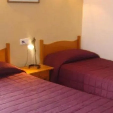 Jardin Del Oro Hotell 3*
